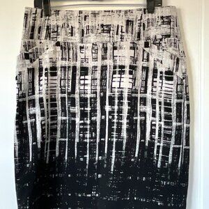 Calvin Klein Knee-length Skirt (size 10)